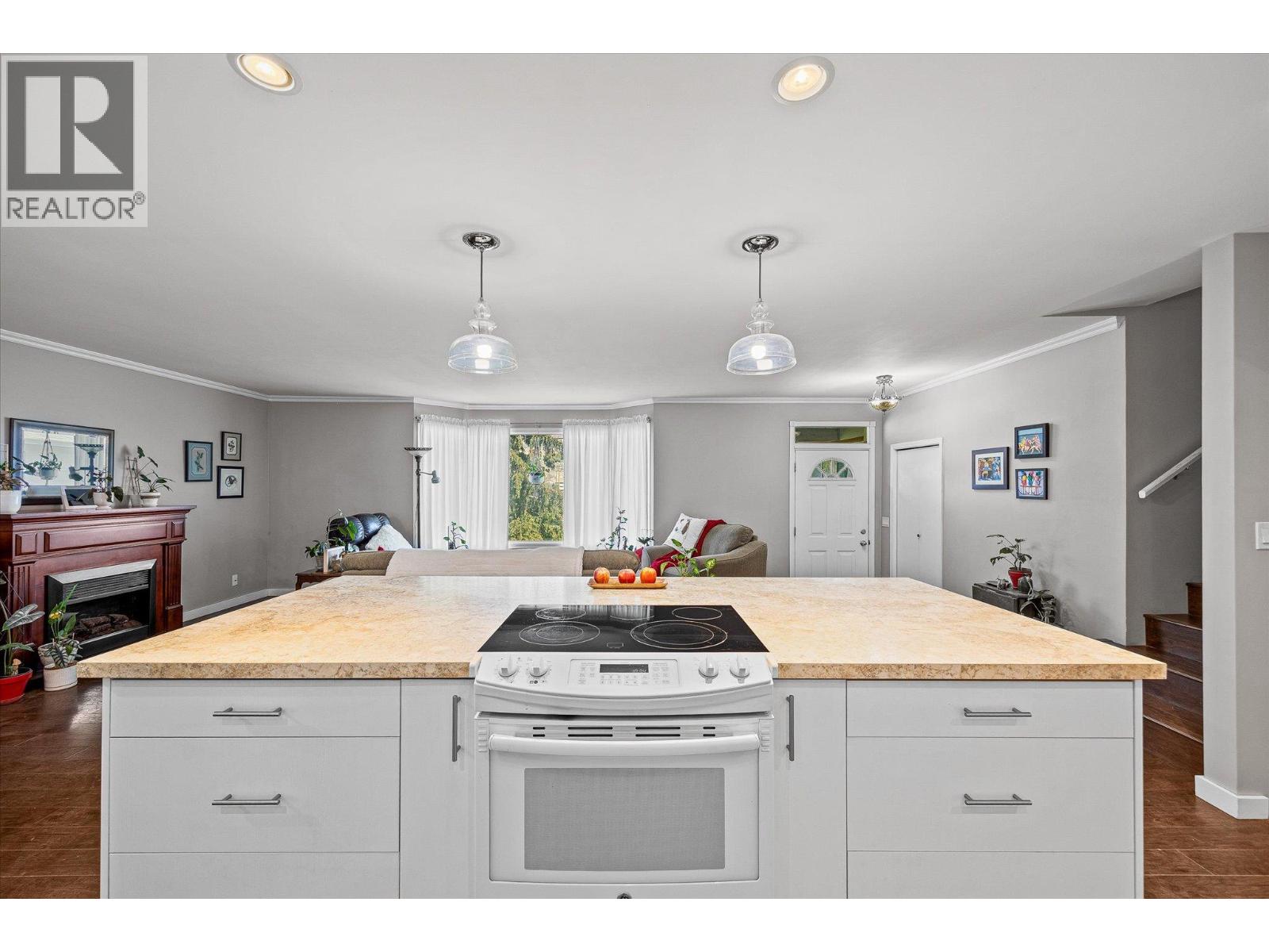 1363 Ponderosa Road, West Kelowna, British Columbia  V1Z 1M8 - Photo 13 - 10384805