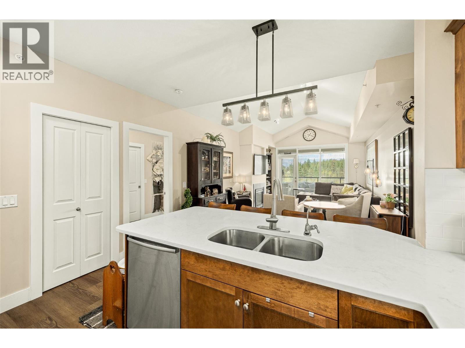 2532 Shoreline Drive Unit# 417, Lake Country, British Columbia  V4V 2N8 - Photo 11 - 10384545