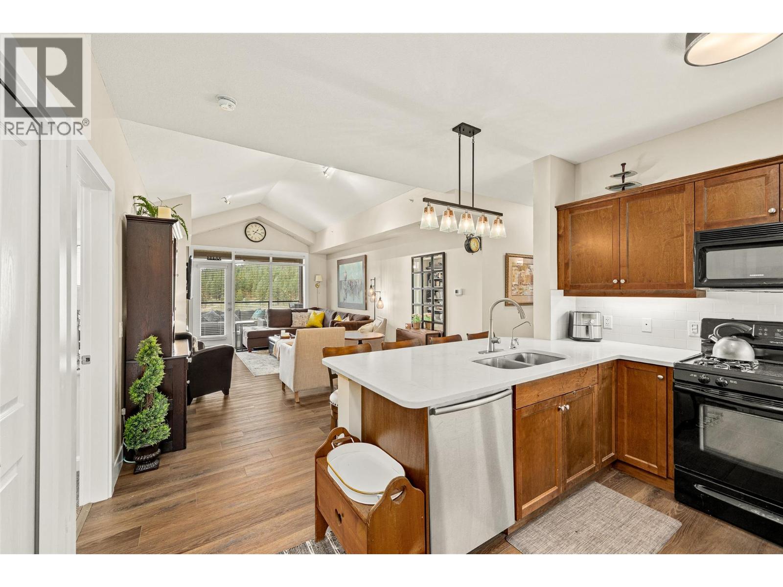 2532 Shoreline Drive Unit# 417, Lake Country, British Columbia  V4V 2N8 - Photo 12 - 10384545