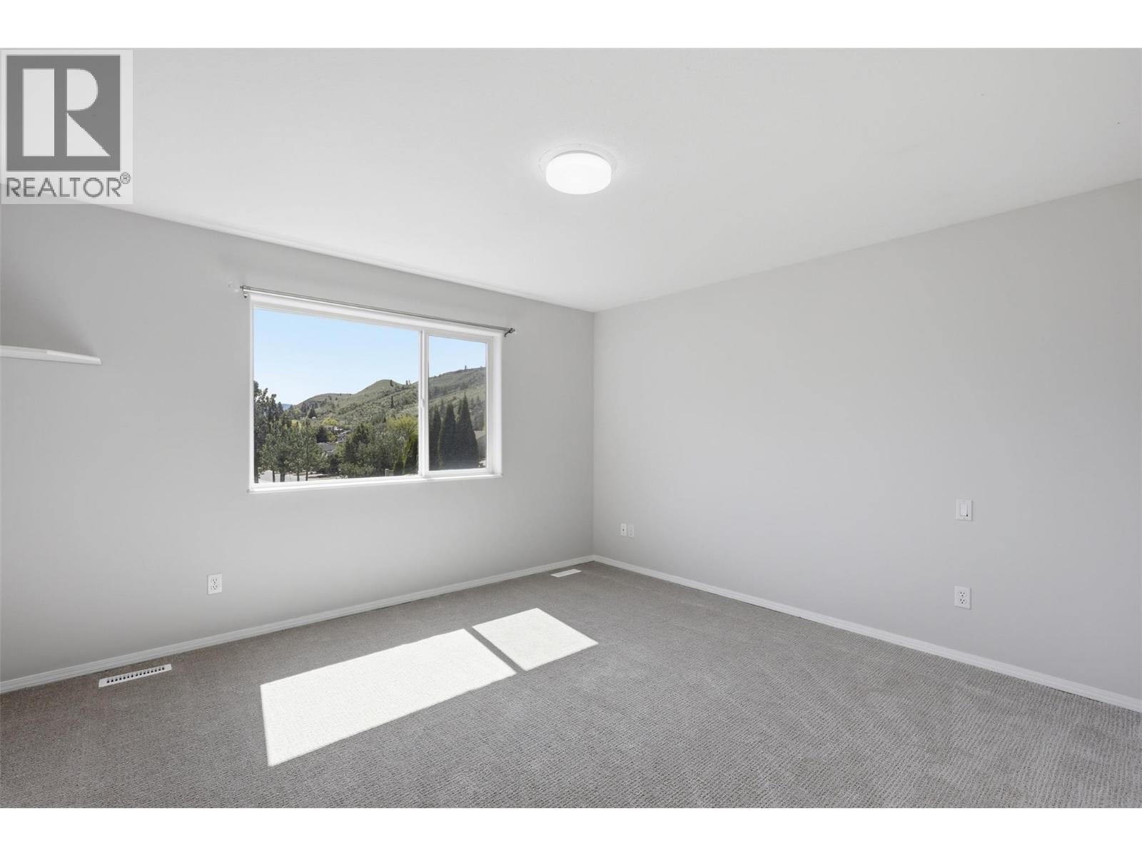 983 Bebek Road, Kamloops, British Columbia  V2B 2P2 - Photo 15 - 10384509