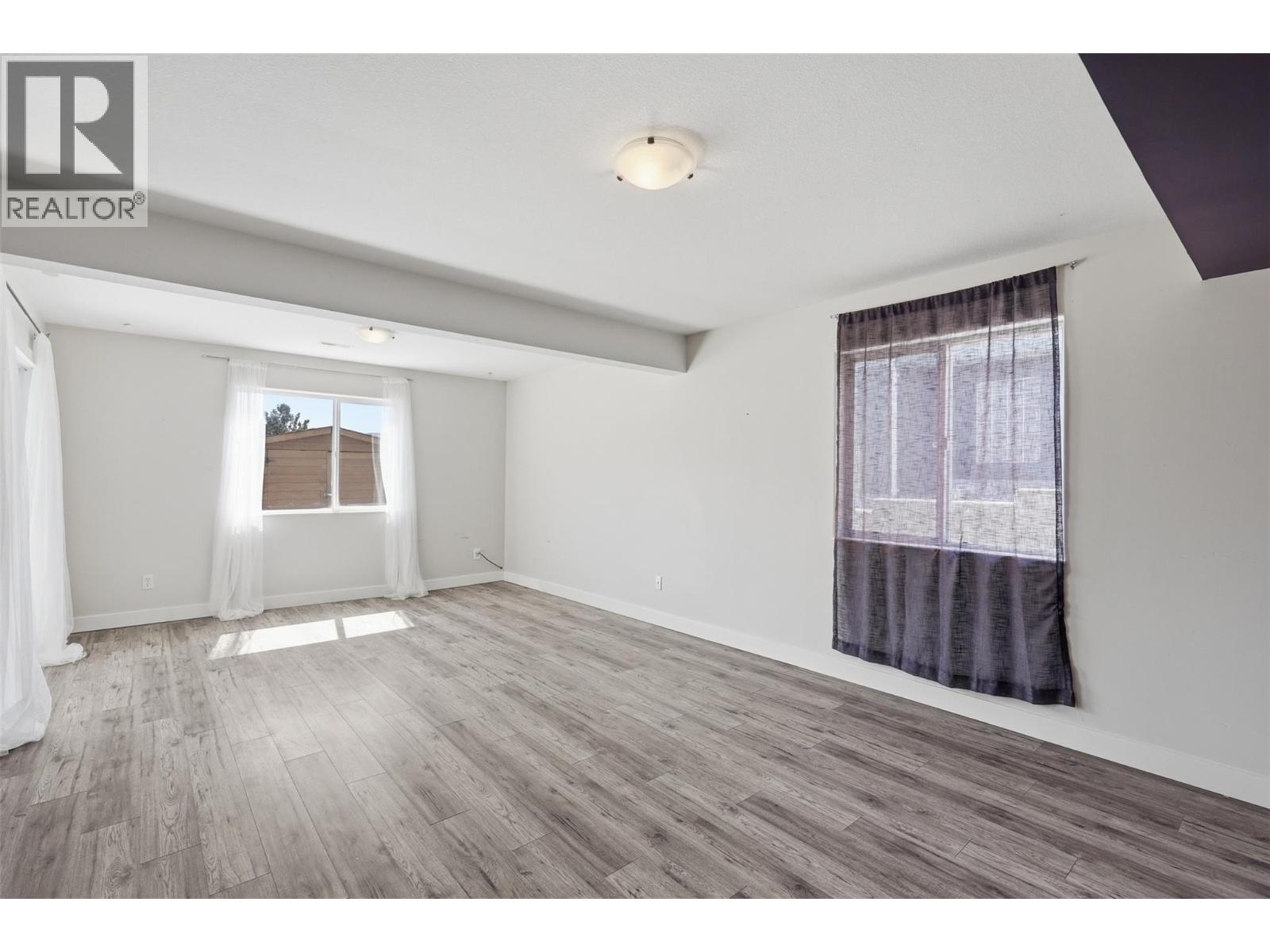 983 Bebek Road, Kamloops, British Columbia  V2B 2P2 - Photo 30 - 10384509