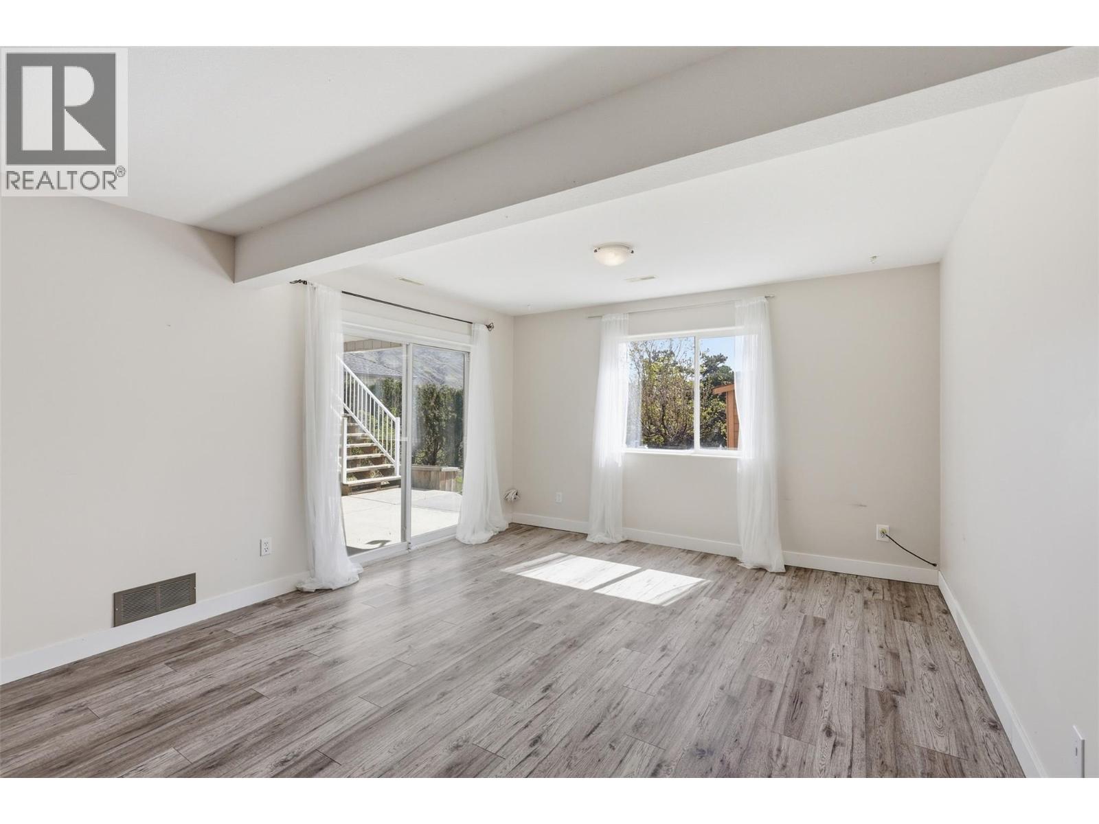 983 Bebek Road, Kamloops, British Columbia  V2B 2P2 - Photo 31 - 10384509