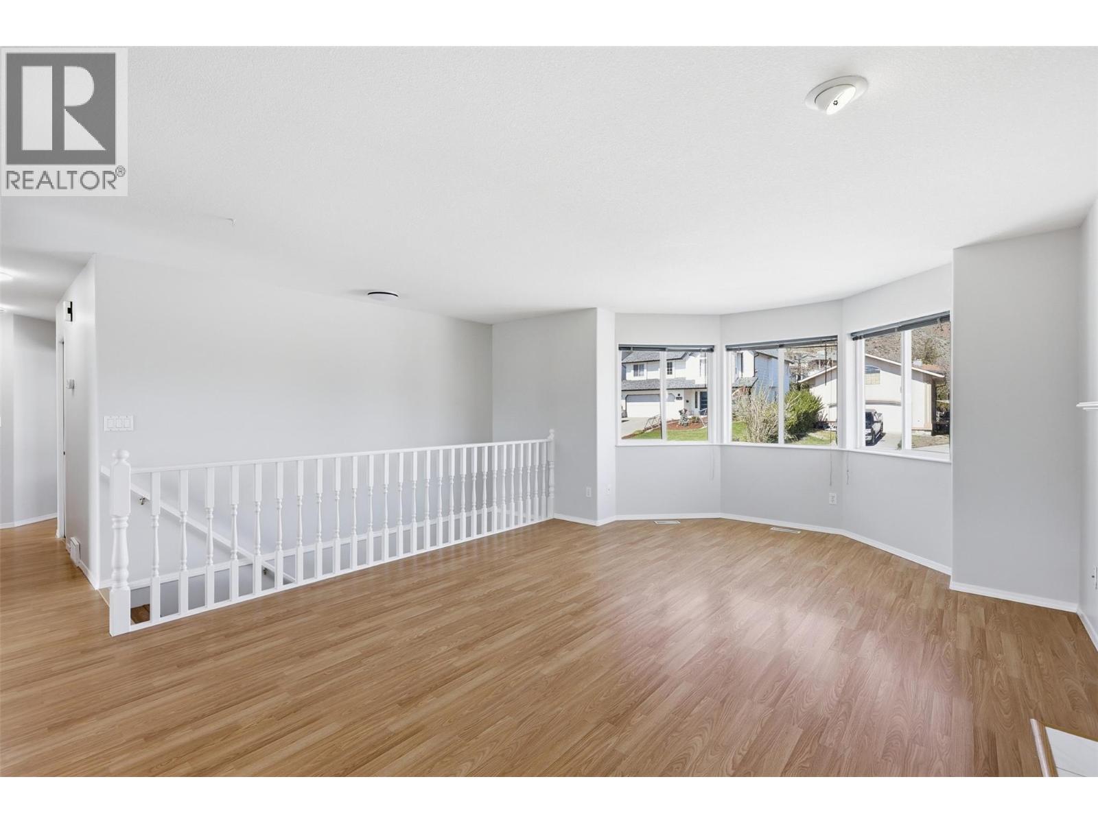 983 Bebek Road, Kamloops, British Columbia  V2B 2P2 - Photo 4 - 10384509