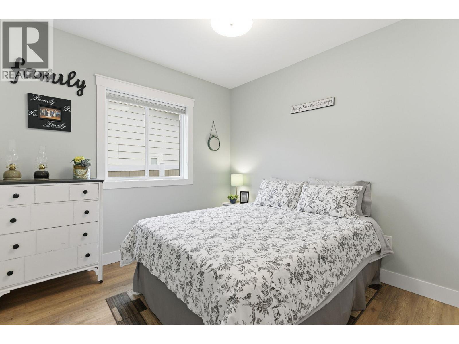402 11 Avenue, Keremeos, British Columbia  V0X 1N3 - Photo 19 - 10384859