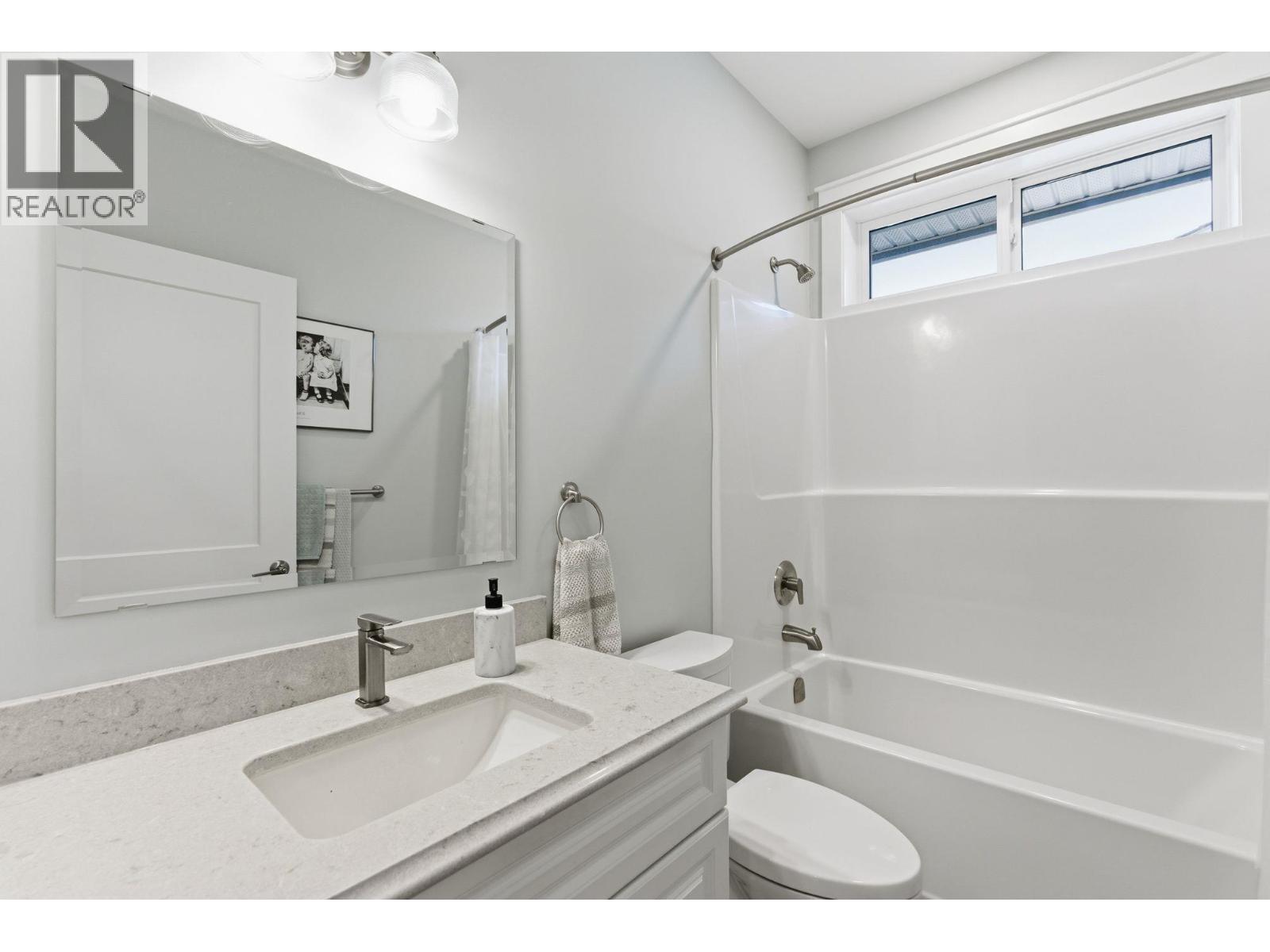 402 11 Avenue, Keremeos, British Columbia  V0X 1N3 - Photo 20 - 10384859