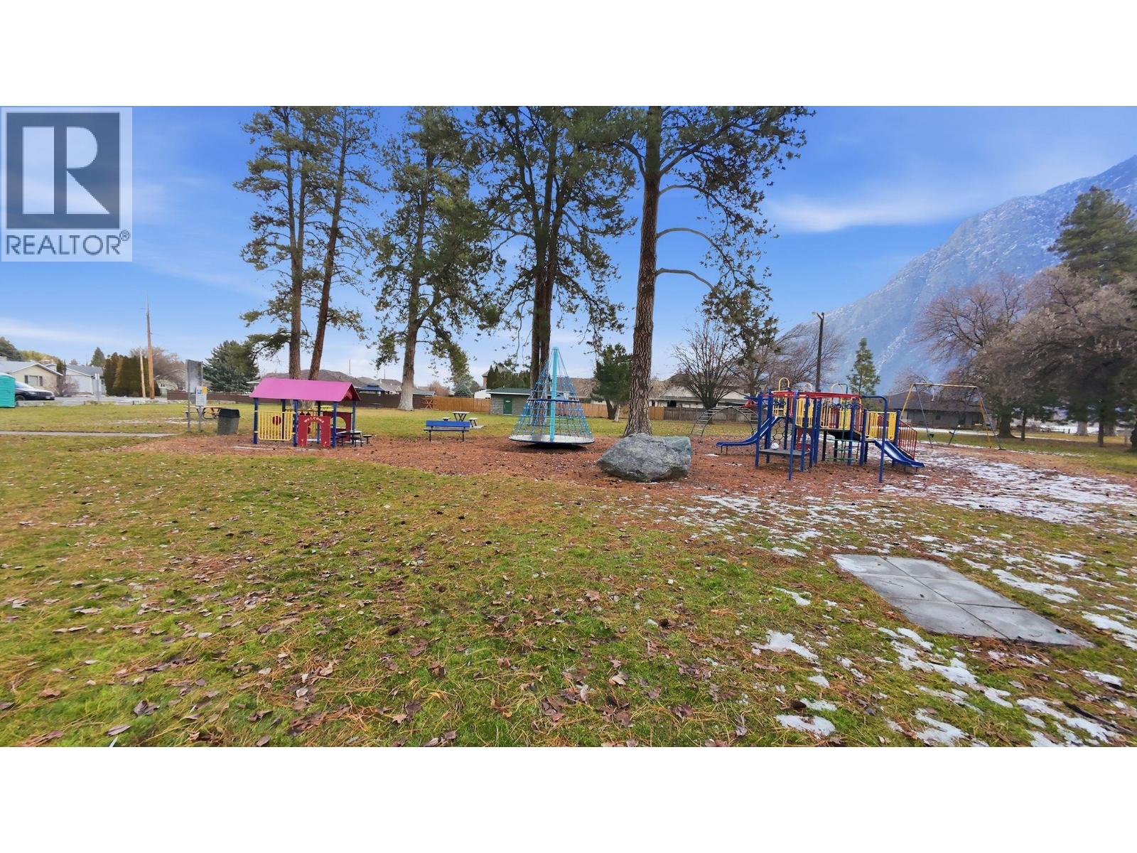 402 11 Avenue, Keremeos, British Columbia  V0X 1N3 - Photo 52 - 10384859