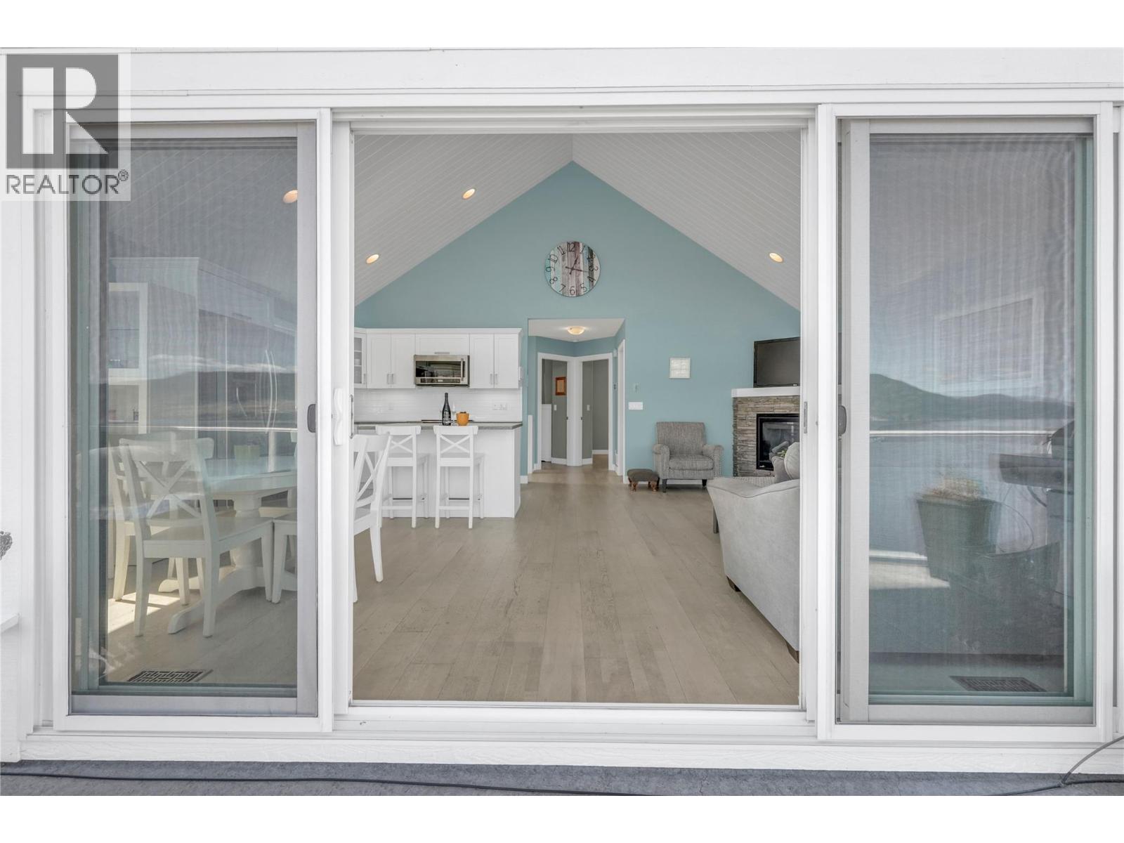 7012 Barcelona Drive, Kelowna, British Columbia  v1z 3r8 - Photo 13 - 10384857