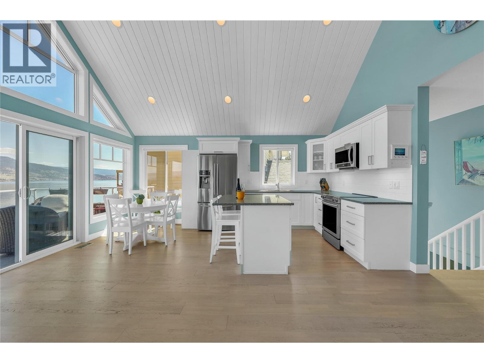 7012 Barcelona Drive, Kelowna, British Columbia  v1z 3r8 - Photo 8 - 10384857