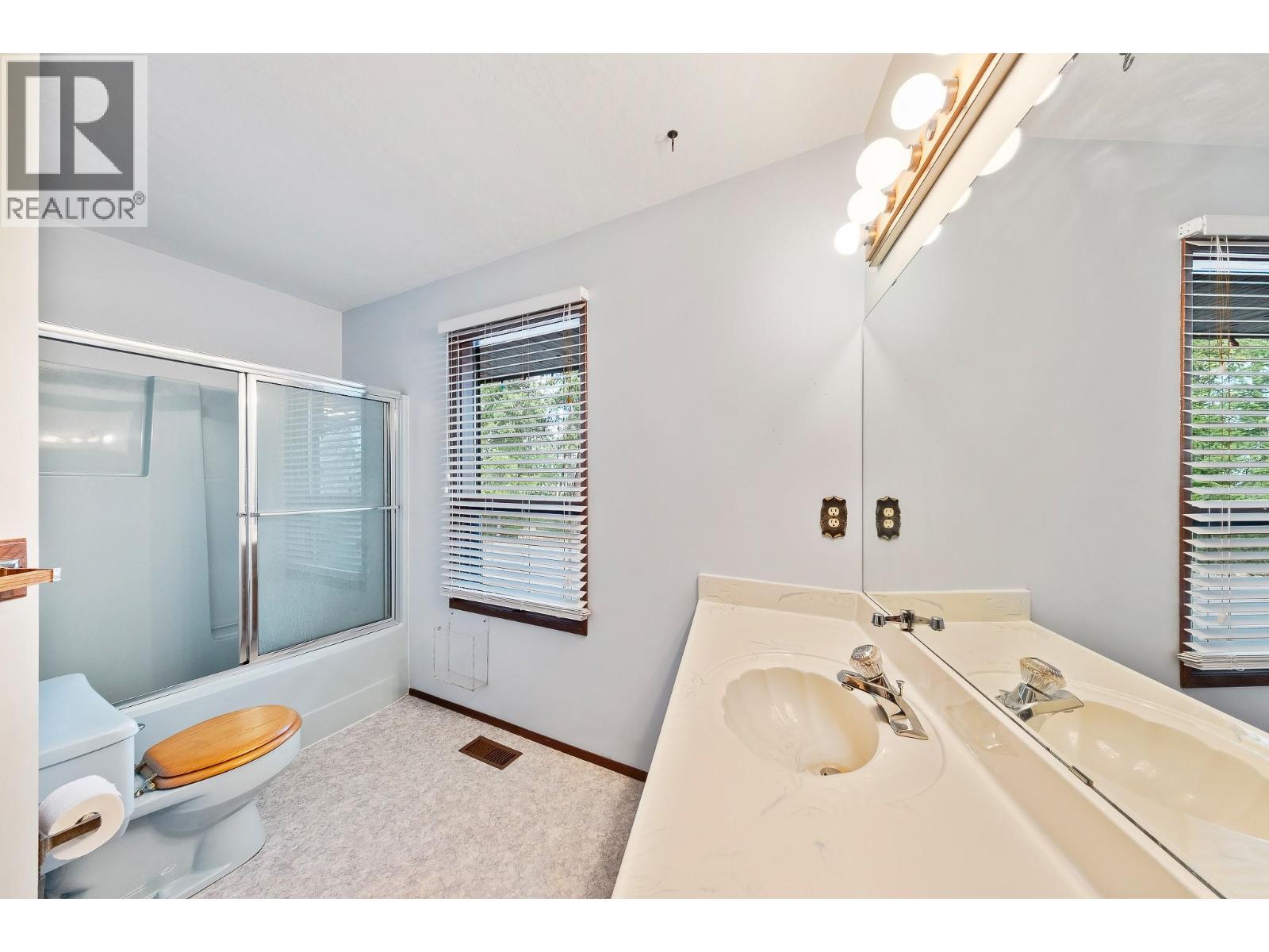 9276 Chinook Road, Vernon, British Columbia  V1H 1K3 - Photo 19 - 10384567