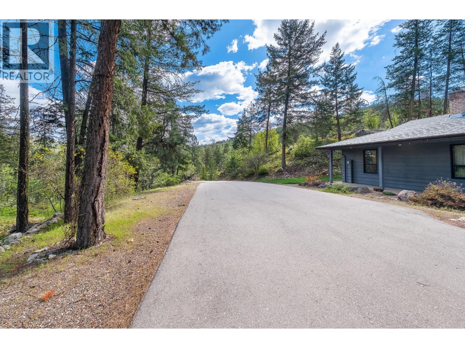 9276 Chinook Road, Vernon, British Columbia  V1H 1K3 - Photo 39 - 10384567