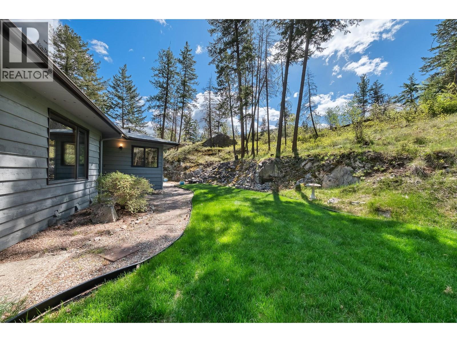 9276 Chinook Road, Vernon, British Columbia  V1H 1K3 - Photo 46 - 10384567