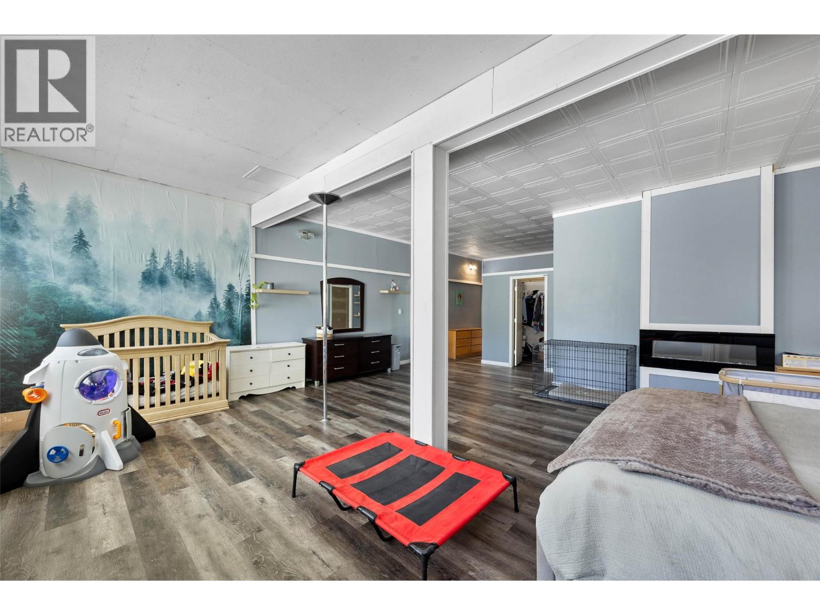 2405 Lloyd Road, Clearwater, British Columbia  V0E 1N1 - Photo 14 - 10384863