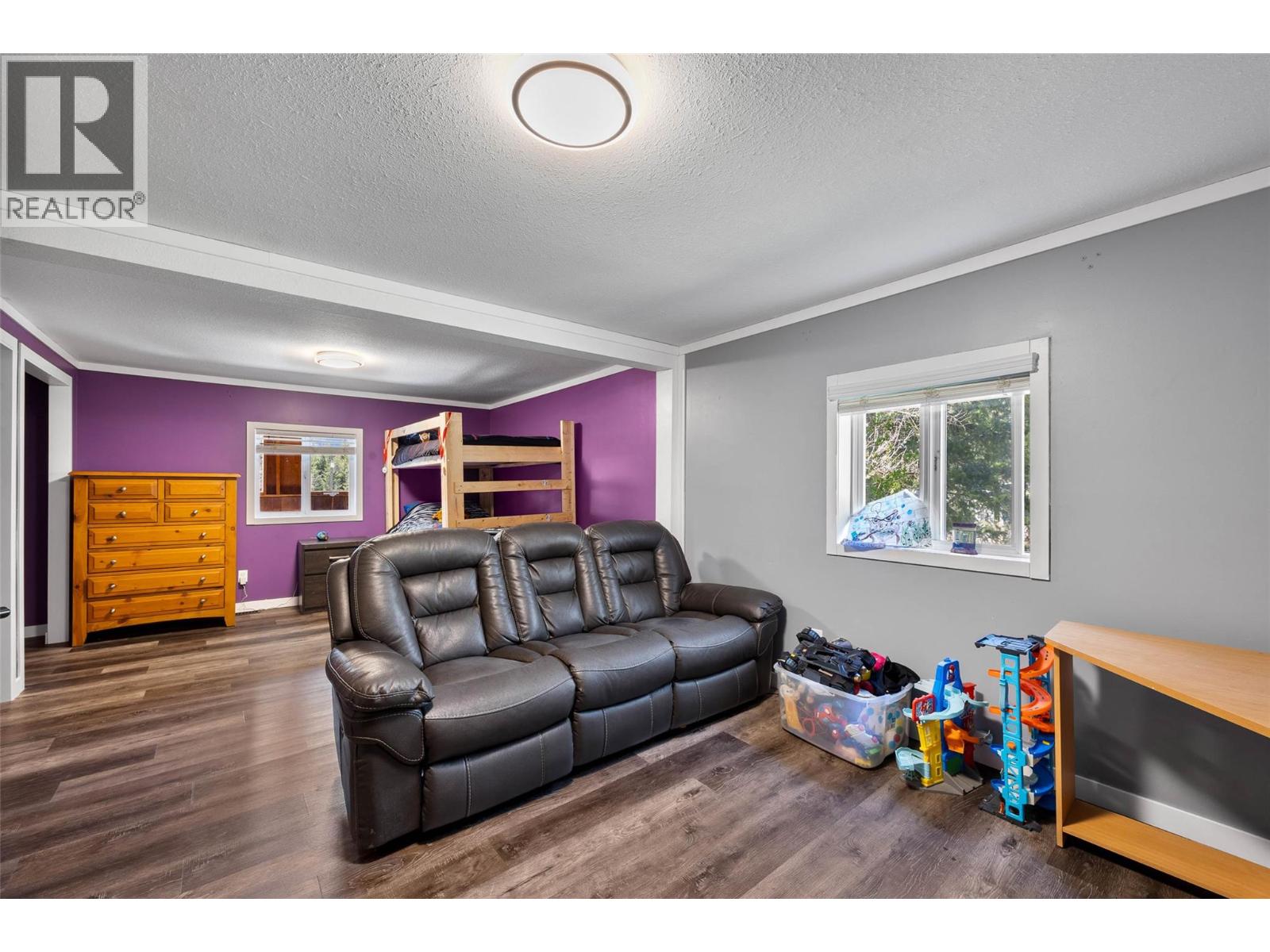 2405 Lloyd Road, Clearwater, British Columbia  V0E 1N1 - Photo 17 - 10384863