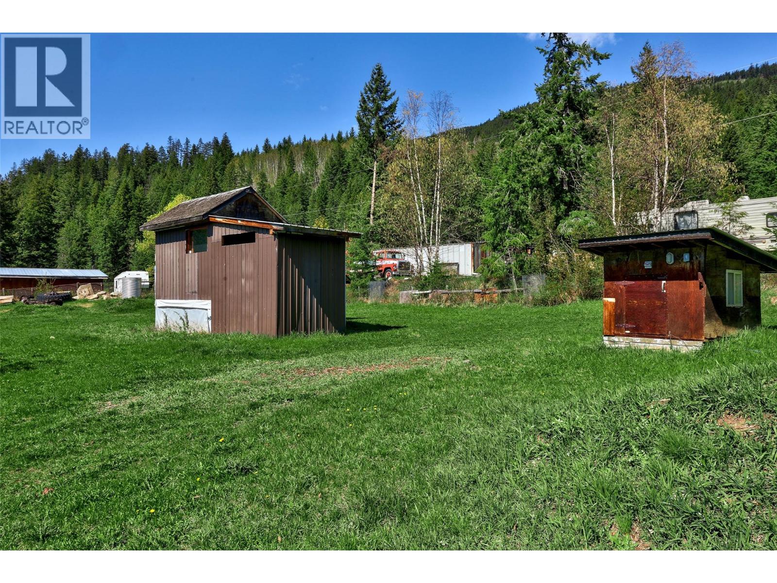 2405 Lloyd Road, Clearwater, British Columbia  V0E 1N1 - Photo 22 - 10384863