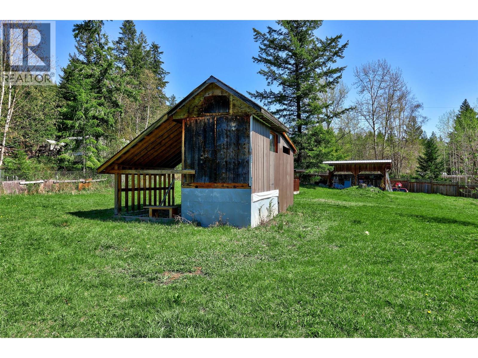 2405 Lloyd Road, Clearwater, British Columbia  V0E 1N1 - Photo 23 - 10384863