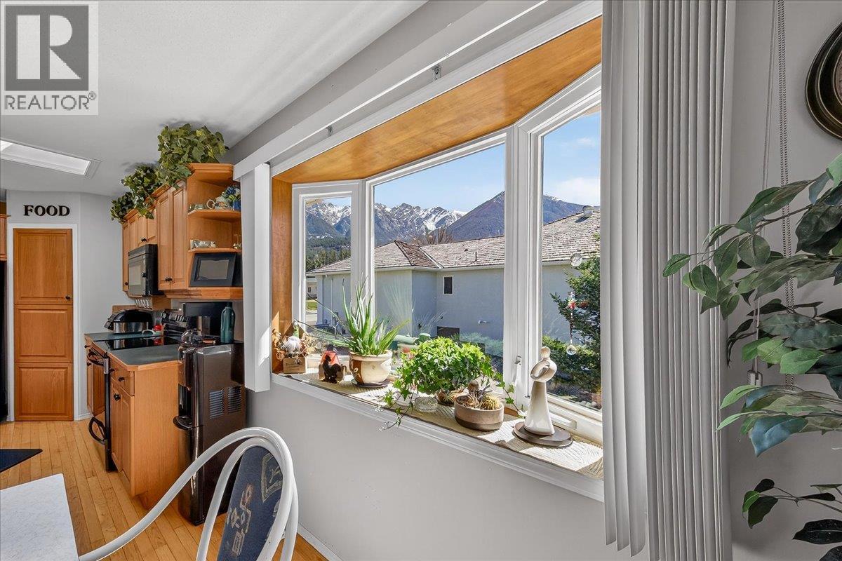 4882 Glen Eagle Drive, Fairmont Hot Springs, British Columbia  V0B 1L1 - Photo 17 - 10384758