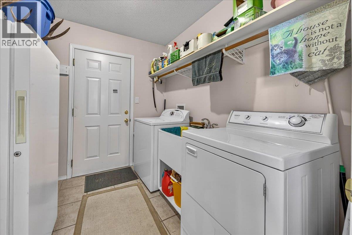 4882 Glen Eagle Drive, Fairmont Hot Springs, British Columbia  V0B 1L1 - Photo 41 - 10384758