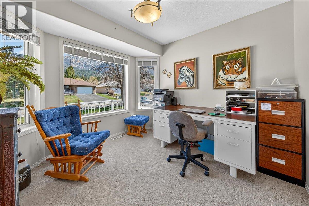 4882 Glen Eagle Drive, Fairmont Hot Springs, British Columbia  V0B 1L1 - Photo 5 - 10384758