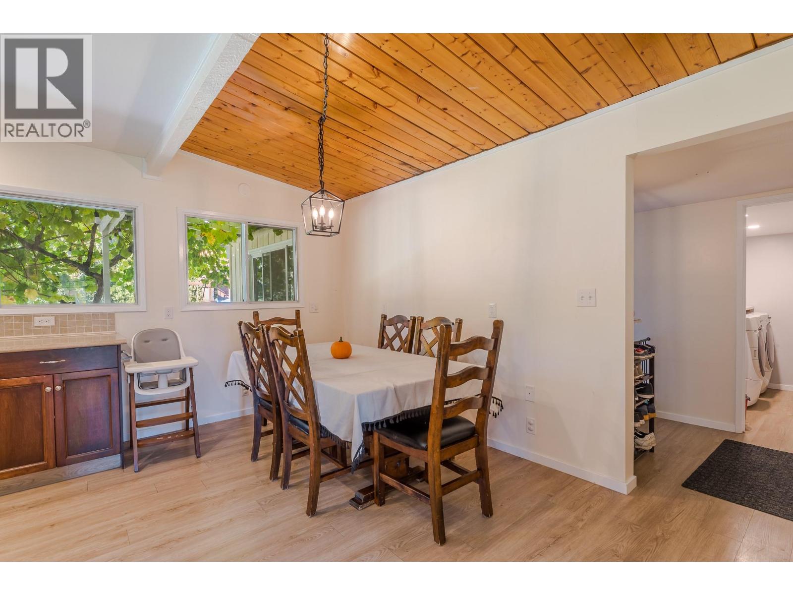 5206 Nixon Road, Summerland, British Columbia  V0H 1Z9 - Photo 10 - 10384766