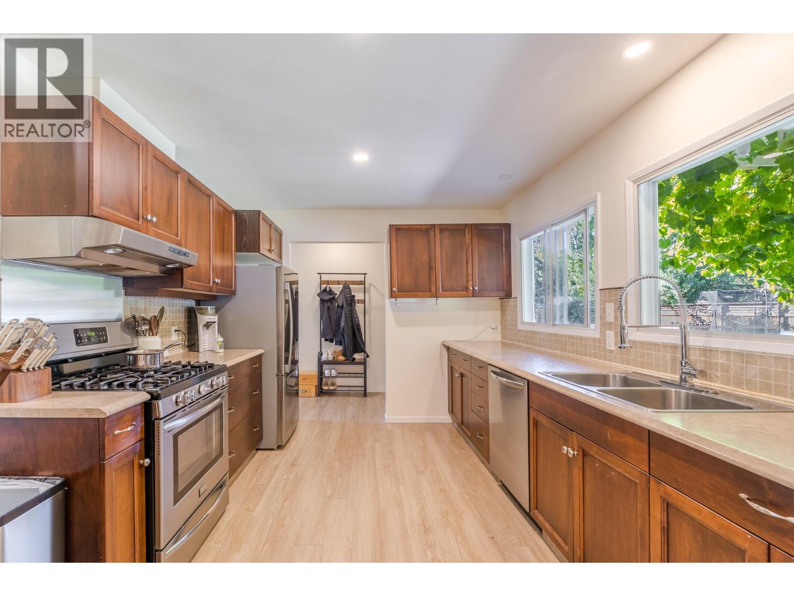 5206 Nixon Road, Summerland, British Columbia  V0H 1Z9 - Photo 13 - 10384766