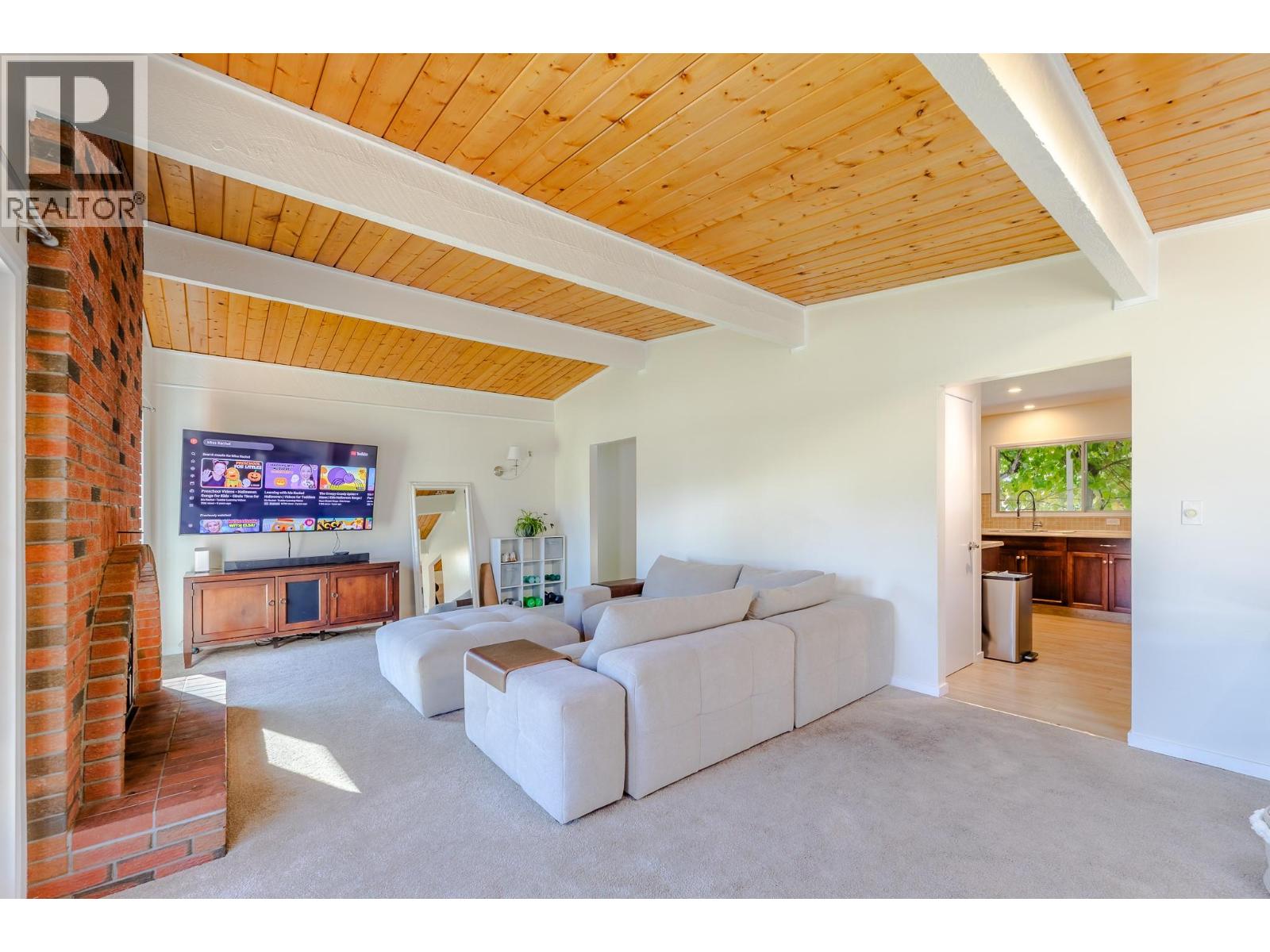 5206 Nixon Road, Summerland, British Columbia  V0H 1Z9 - Photo 4 - 10384766