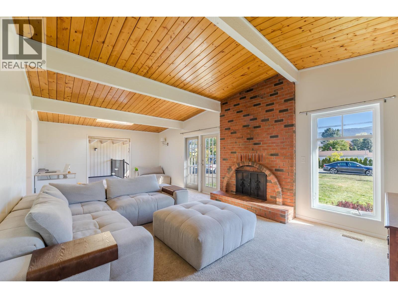 5206 Nixon Road, Summerland, British Columbia  V0H 1Z9 - Photo 5 - 10384766