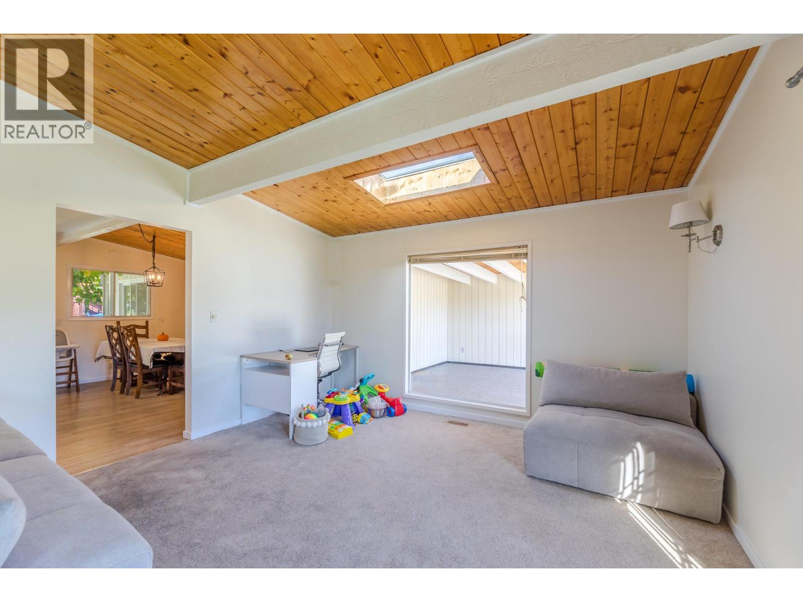 5206 Nixon Road, Summerland, British Columbia  V0H 1Z9 - Photo 7 - 10384766