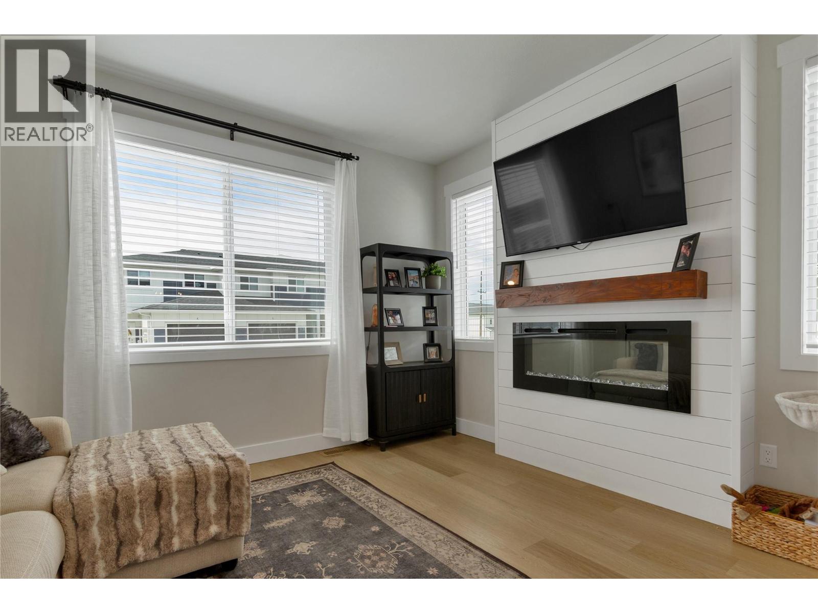 1999 15 Avenue Unit# 9, Vernon, British Columbia  V1T 0C6 - Photo 6 - 10384872