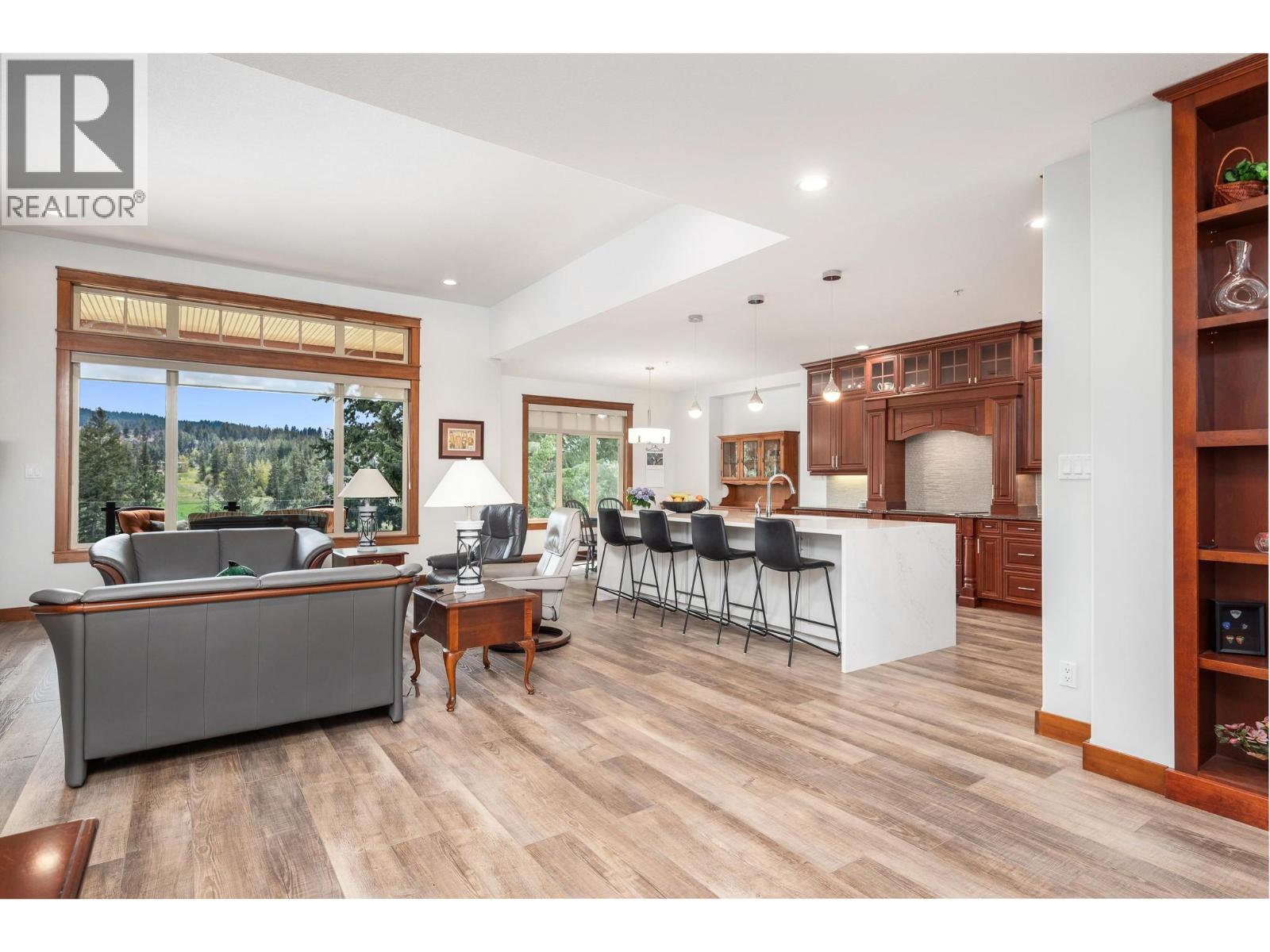 312 Rexor Place, Vernon, British Columbia  V1H 1V6 - Photo 18 - 10384425