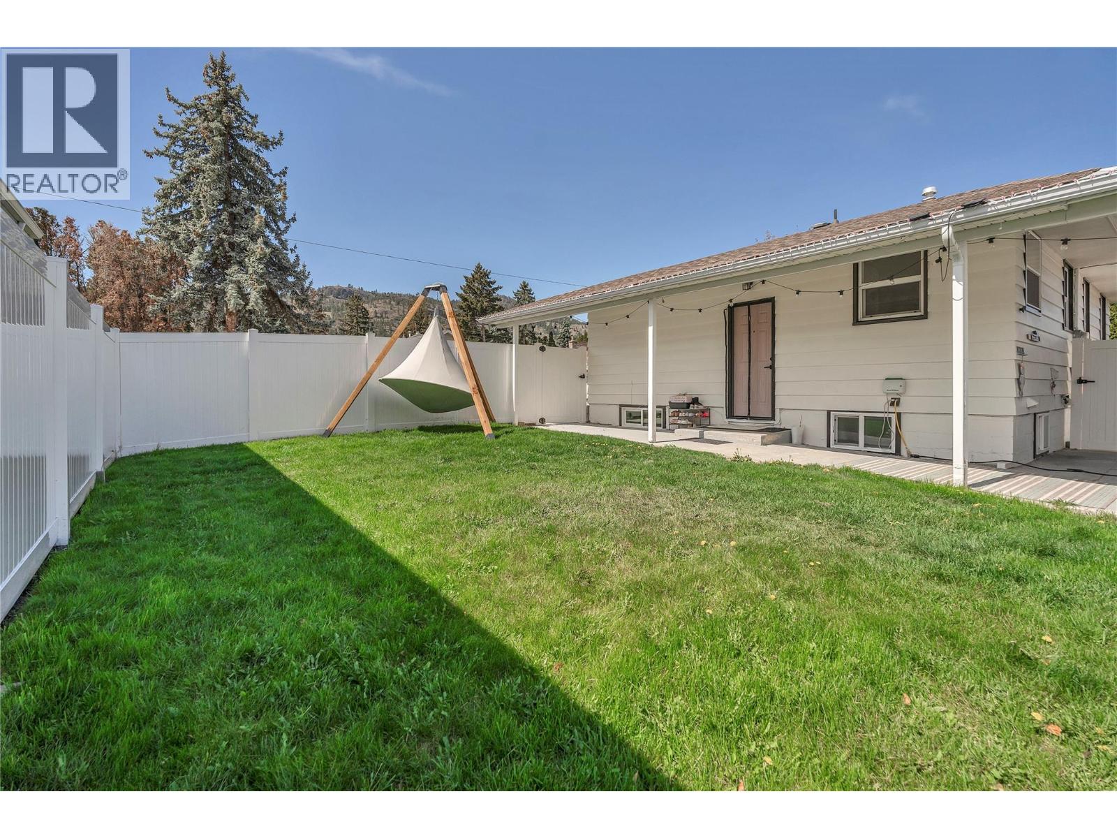 13807 Spencer Avenue, Summerland, British Columbia  V0H 1Z0 - Photo 32 - 10384844