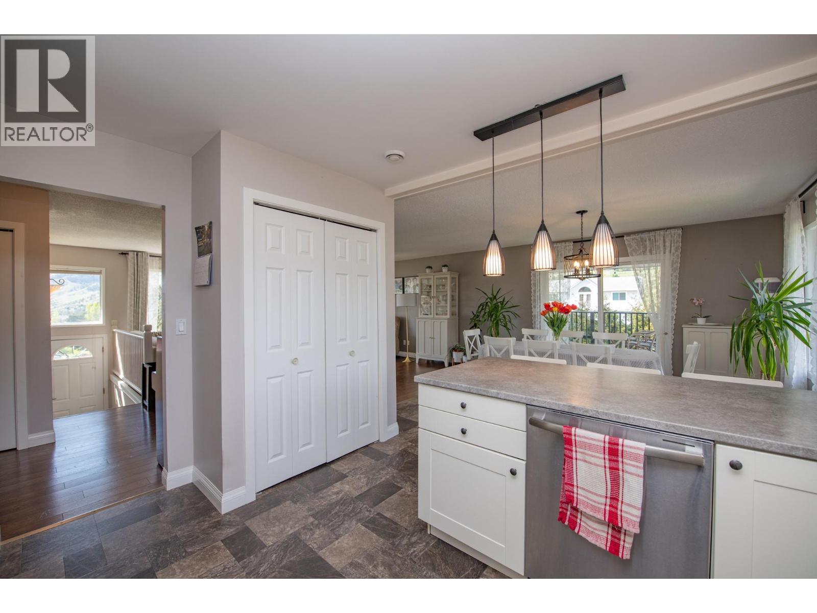 6704 Garnet Road, Vernon, British Columbia  V1H 1P1 - Photo 12 - 10384853