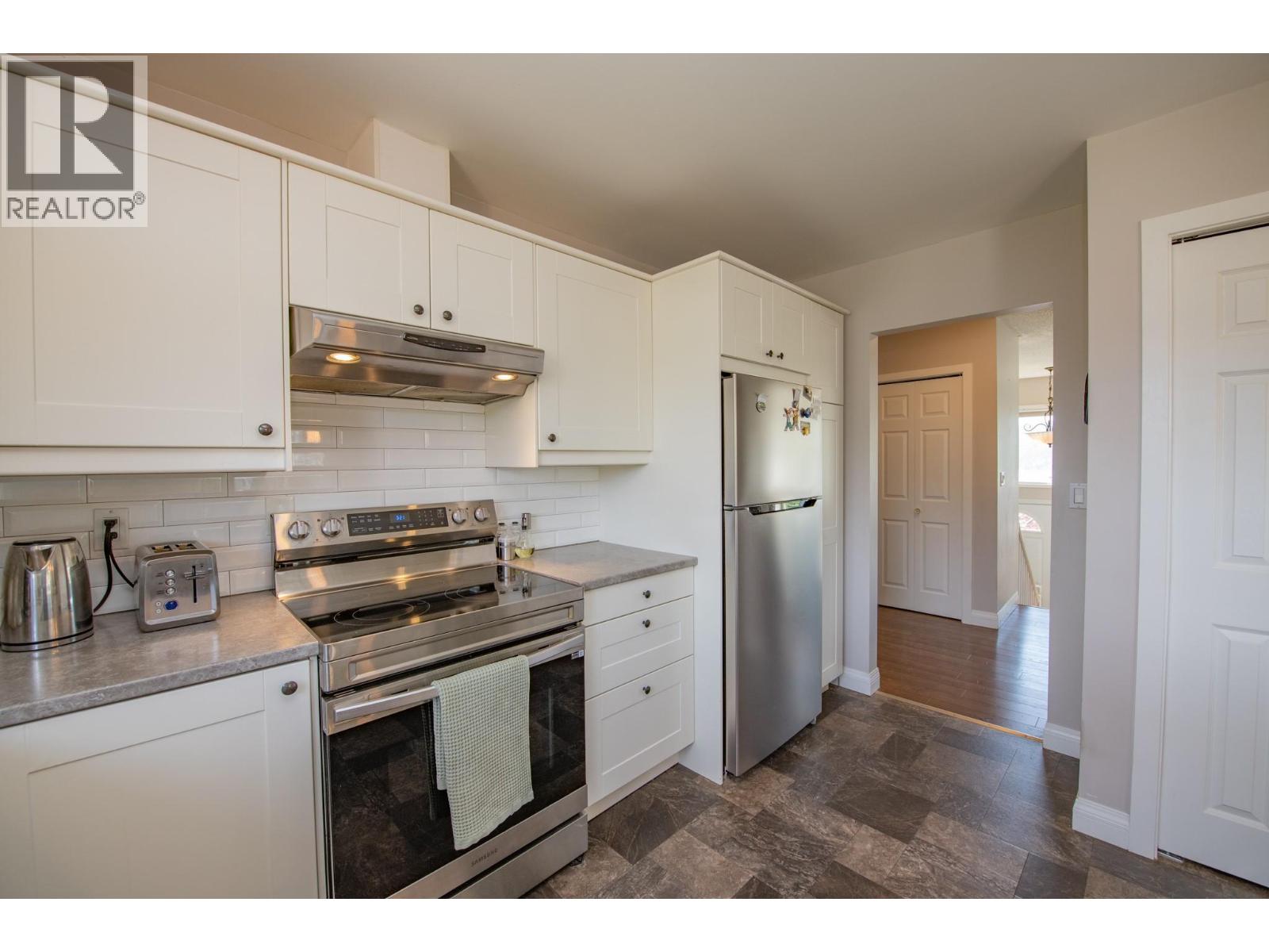 6704 Garnet Road, Vernon, British Columbia  V1H 1P1 - Photo 13 - 10384853