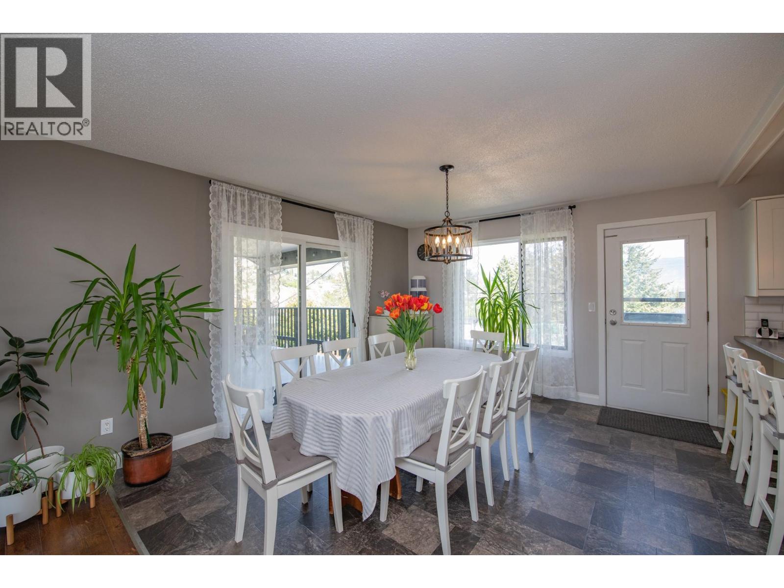 6704 Garnet Road, Vernon, British Columbia  V1H 1P1 - Photo 16 - 10384853