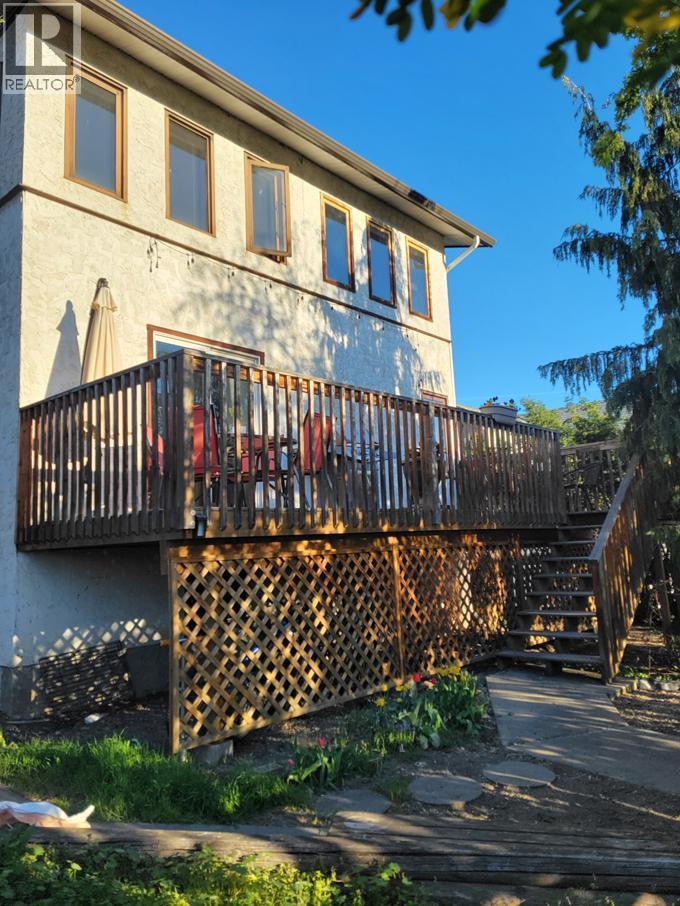 4208 33 Street, Vernon, British Columbia  V1T 5V1 - Photo 3 - 10384532