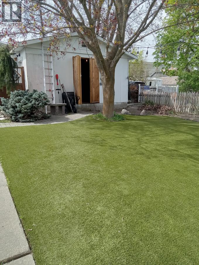 4208 33 Street, Vernon, British Columbia  V1T 5V1 - Photo 30 - 10384532