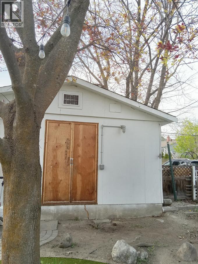 4208 33 Street, Vernon, British Columbia  V1T 5V1 - Photo 31 - 10384532
