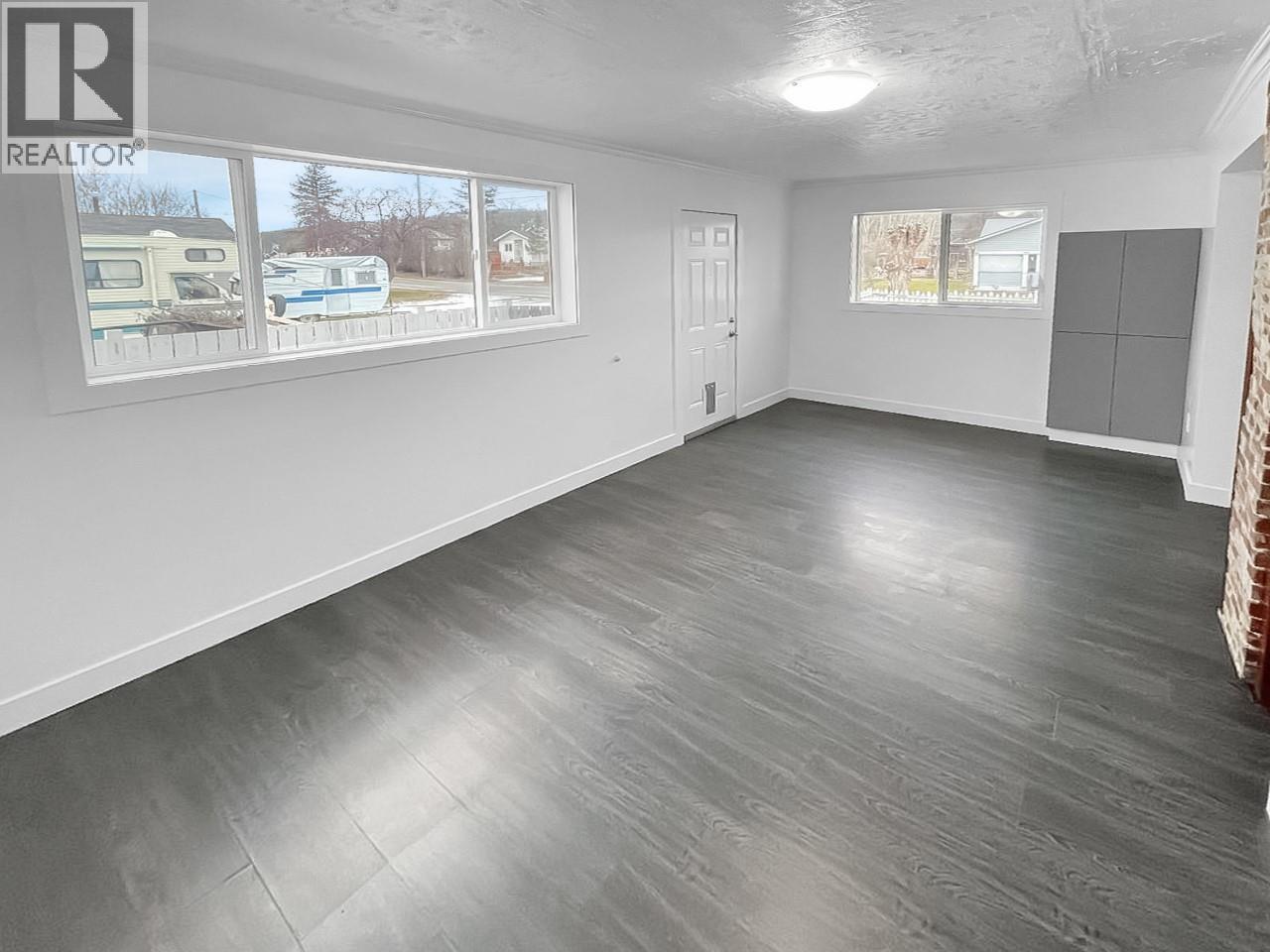 40 Little Van Horne Street, Cranbrook, British Columbia  V1C 1Z9 - Photo 5 - 10384873