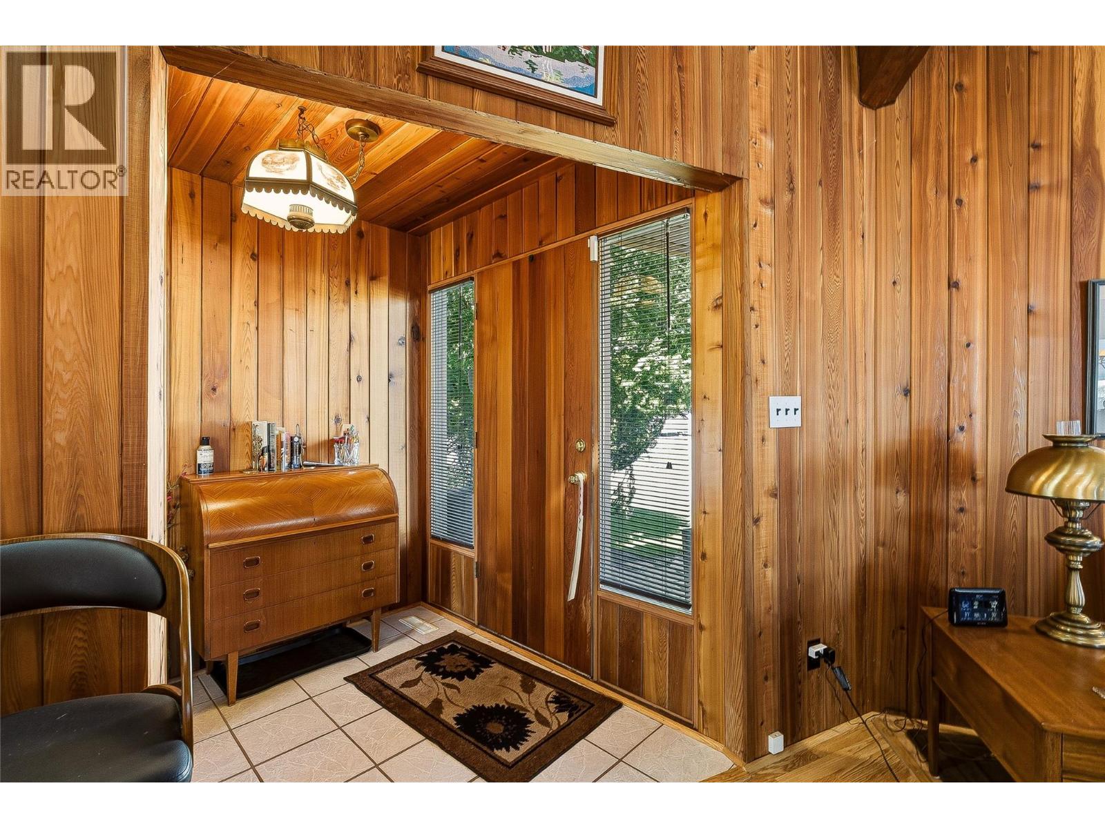 1322 & 1318 Deodar Road, Scotch Creek, British Columbia  V0E 1M5 - Photo 2 - 10384858
