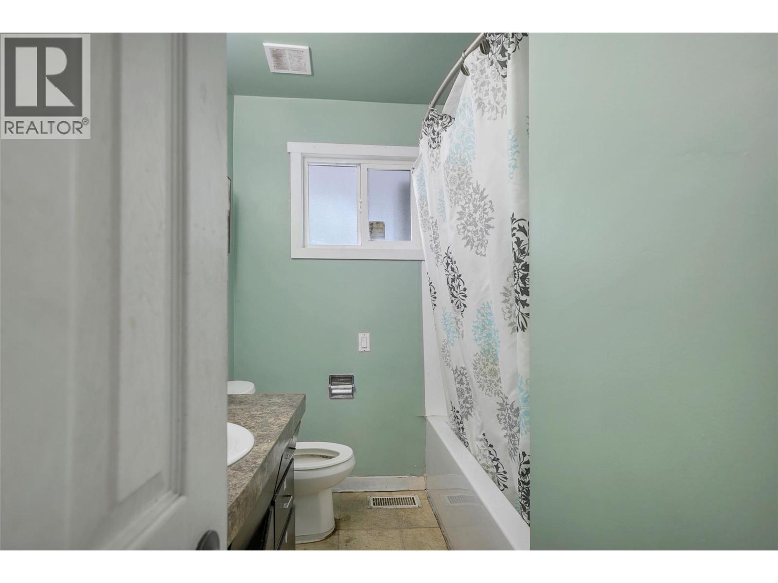 1331 Belaire Avenue, Kelowna, British Columbia  V1Y 6B8 - Photo 16 - 10384837