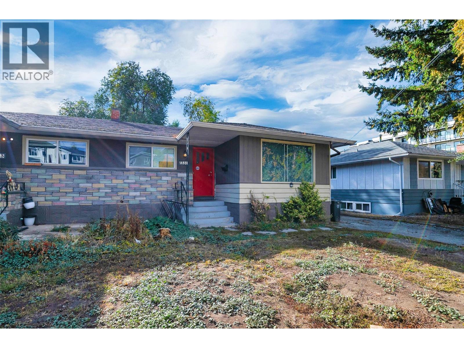 1331 Belaire Avenue, Kelowna, British Columbia  V1Y 6B8 - Photo 2 - 10384837