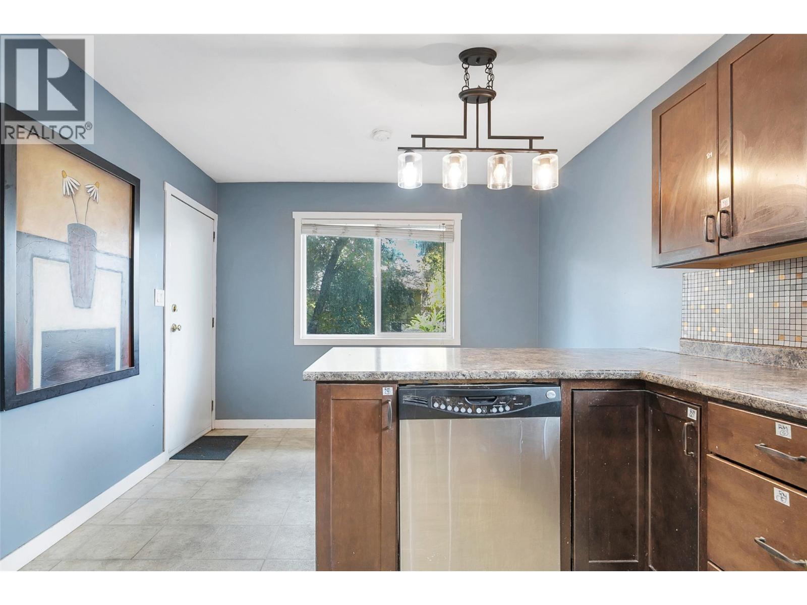 1331 Belaire Avenue, Kelowna, British Columbia  V1Y 6B8 - Photo 9 - 10384837