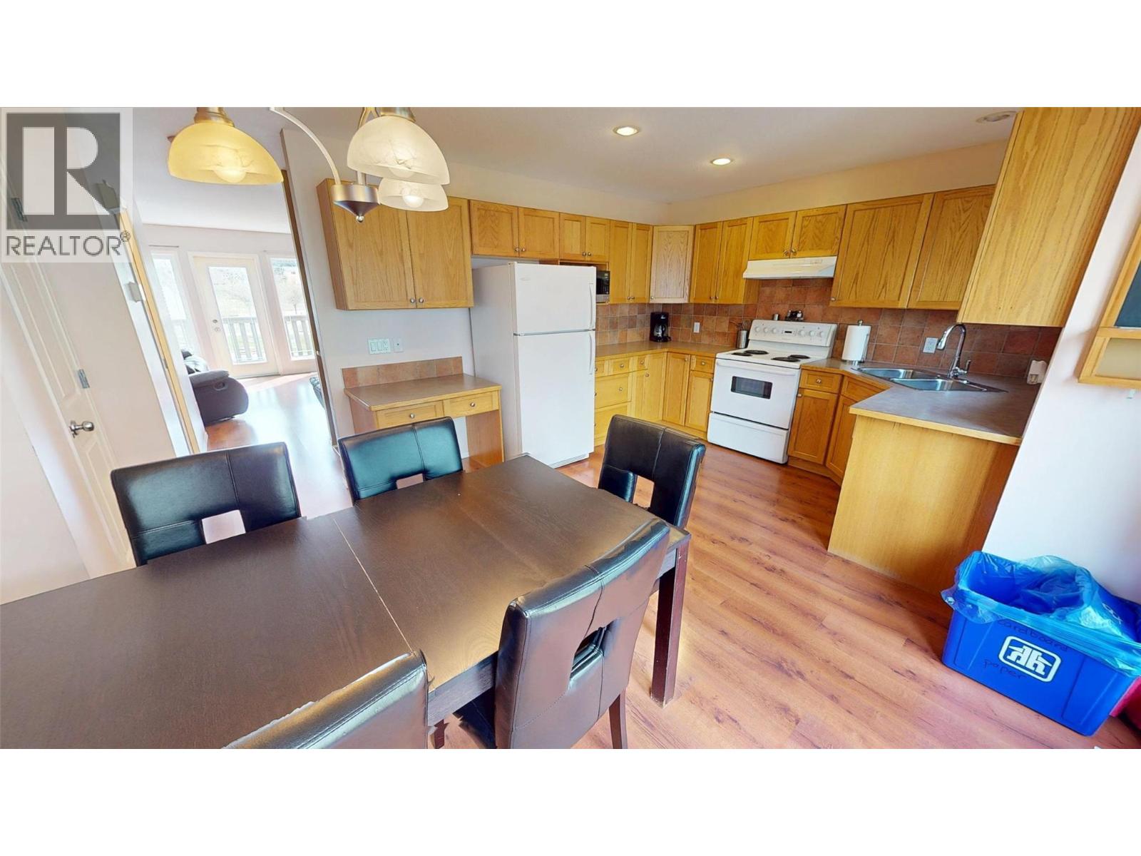 620 9th Avenue, Invermere, British Columbia  V0A 1K0 - Photo 13 - 10384889