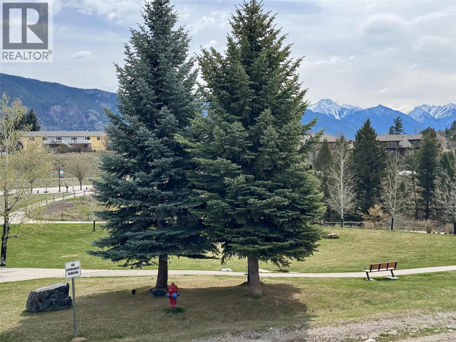 620 9th Avenue, Invermere, British Columbia  V0A 1K0 - Photo 2 - 10384889