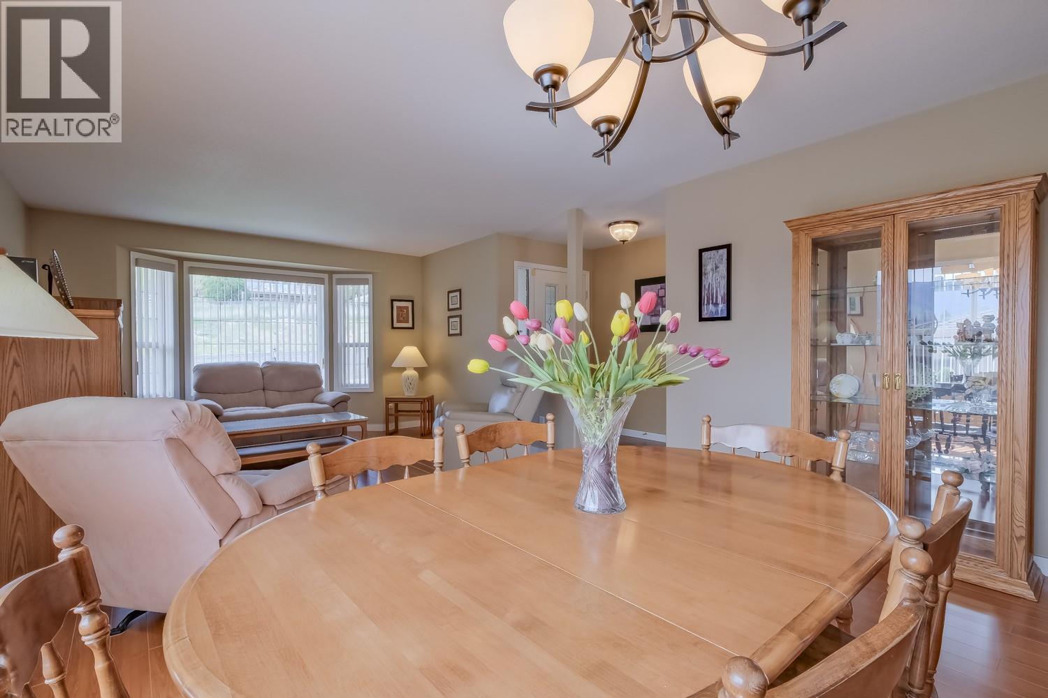 404 Ridge Court, Penticton, British Columbia  V2A 8N7 - Photo 11 - 10384960