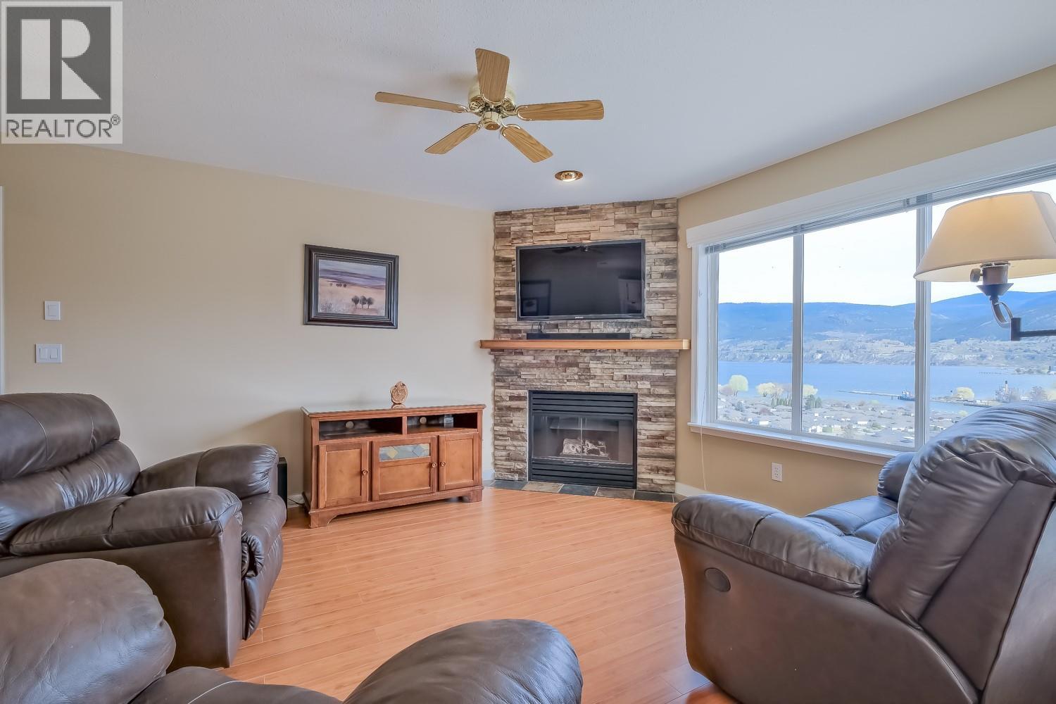 404 Ridge Court, Penticton, British Columbia  V2A 8N7 - Photo 19 - 10384960