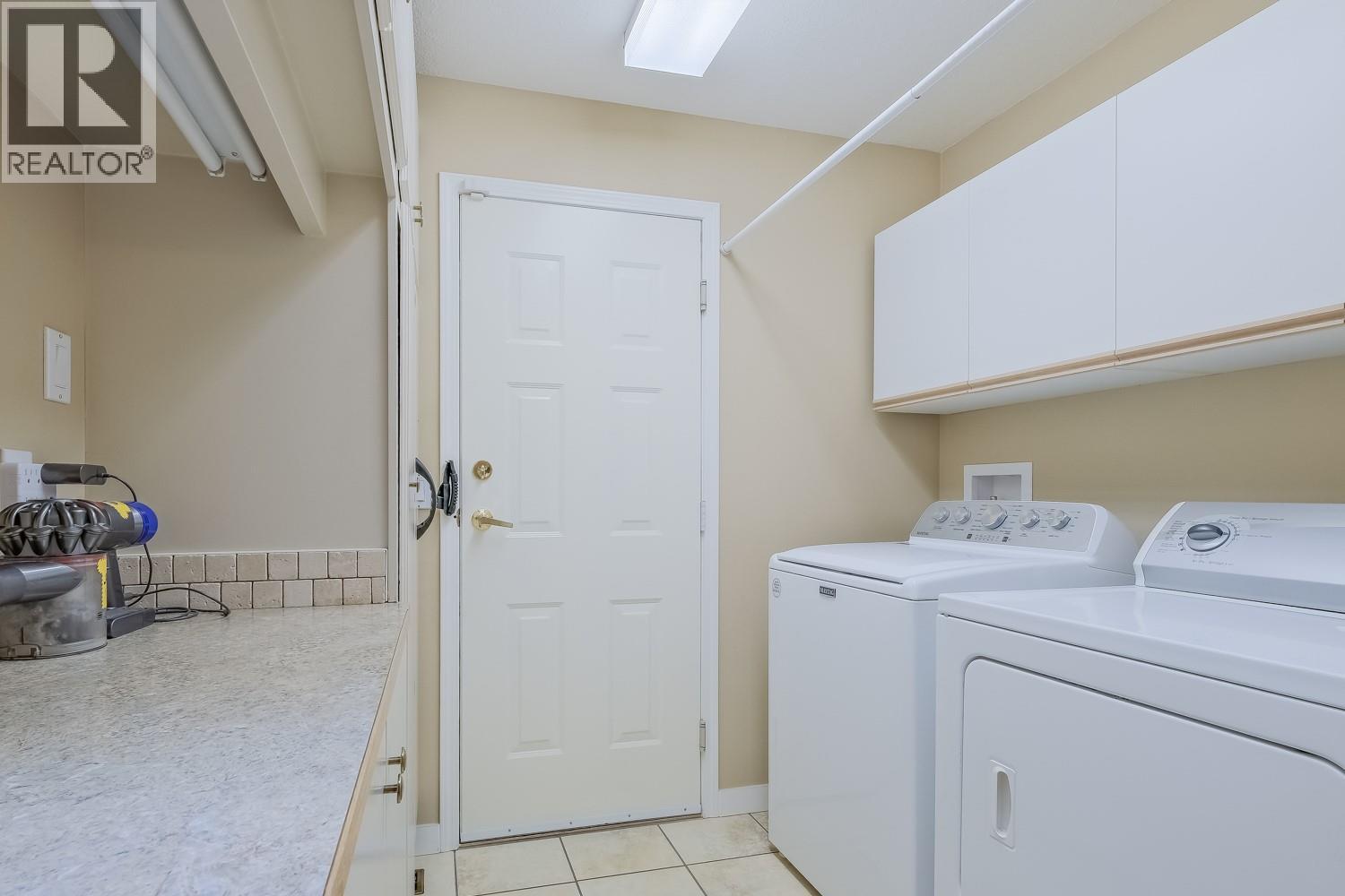 404 Ridge Court, Penticton, British Columbia  V2A 8N7 - Photo 31 - 10384960