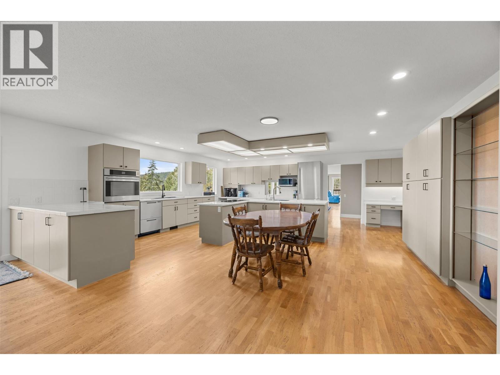 1618 Huckleberry Road, Kelowna, British Columbia  V1P 1M5 - Photo 15 - 10377162