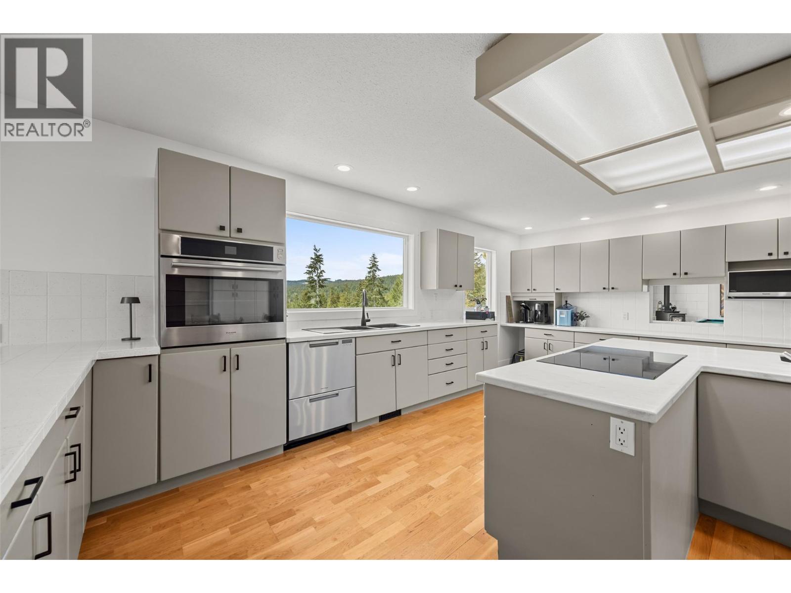 1618 Huckleberry Road, Kelowna, British Columbia  V1P 1M5 - Photo 16 - 10377162