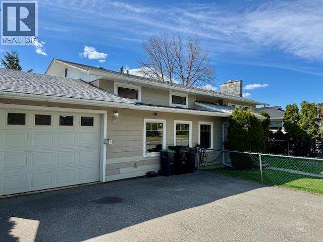 3918 13 Street, Vernon, British Columbia  V1T 6Z6 - Photo 3 - 10384749