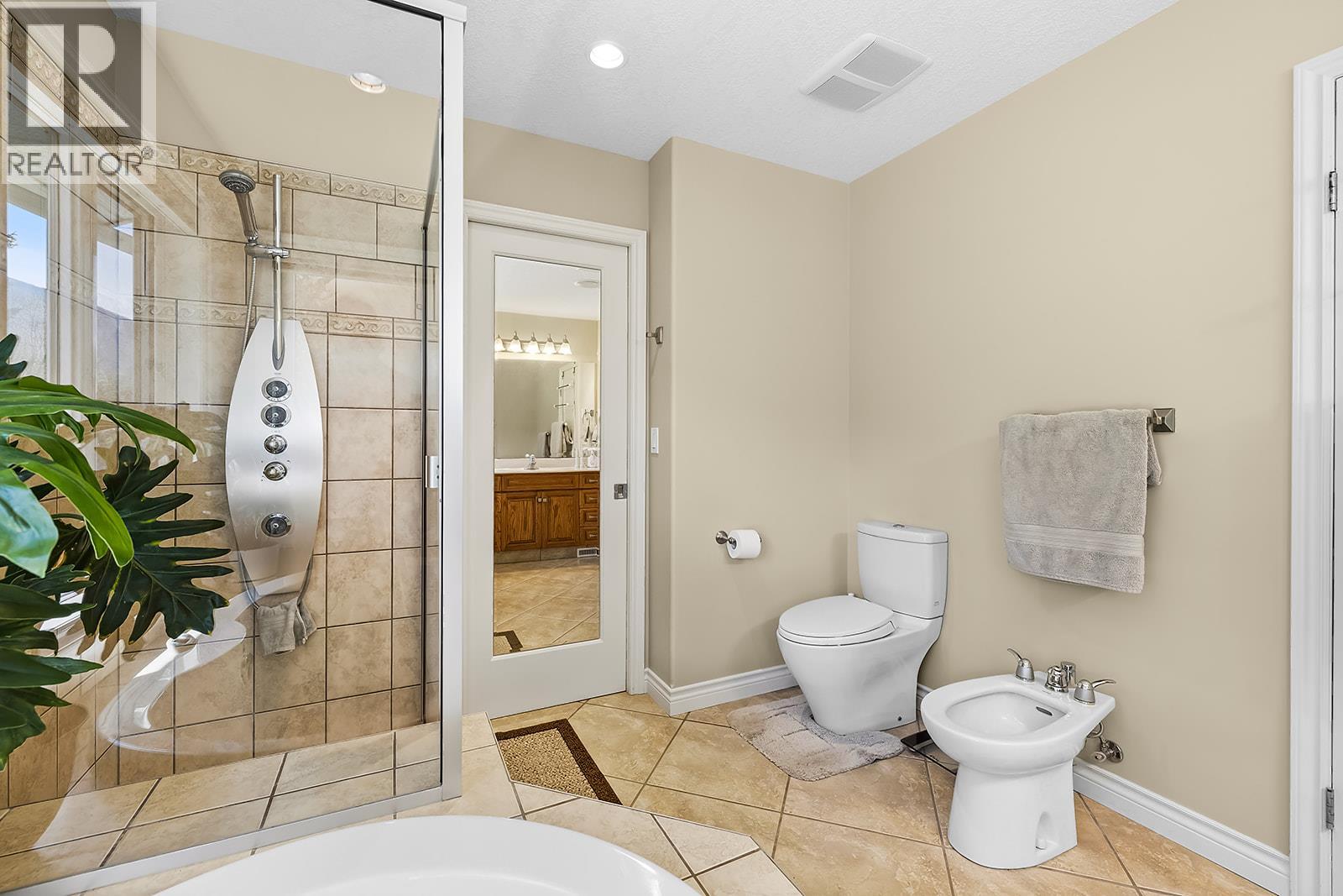 2489 38th Street, Canyon, British Columbia  V0B 1G2 - Photo 19 - 10384600